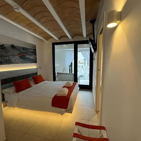 Hotel Boutique Es Blau 卡达克斯 外观 照片