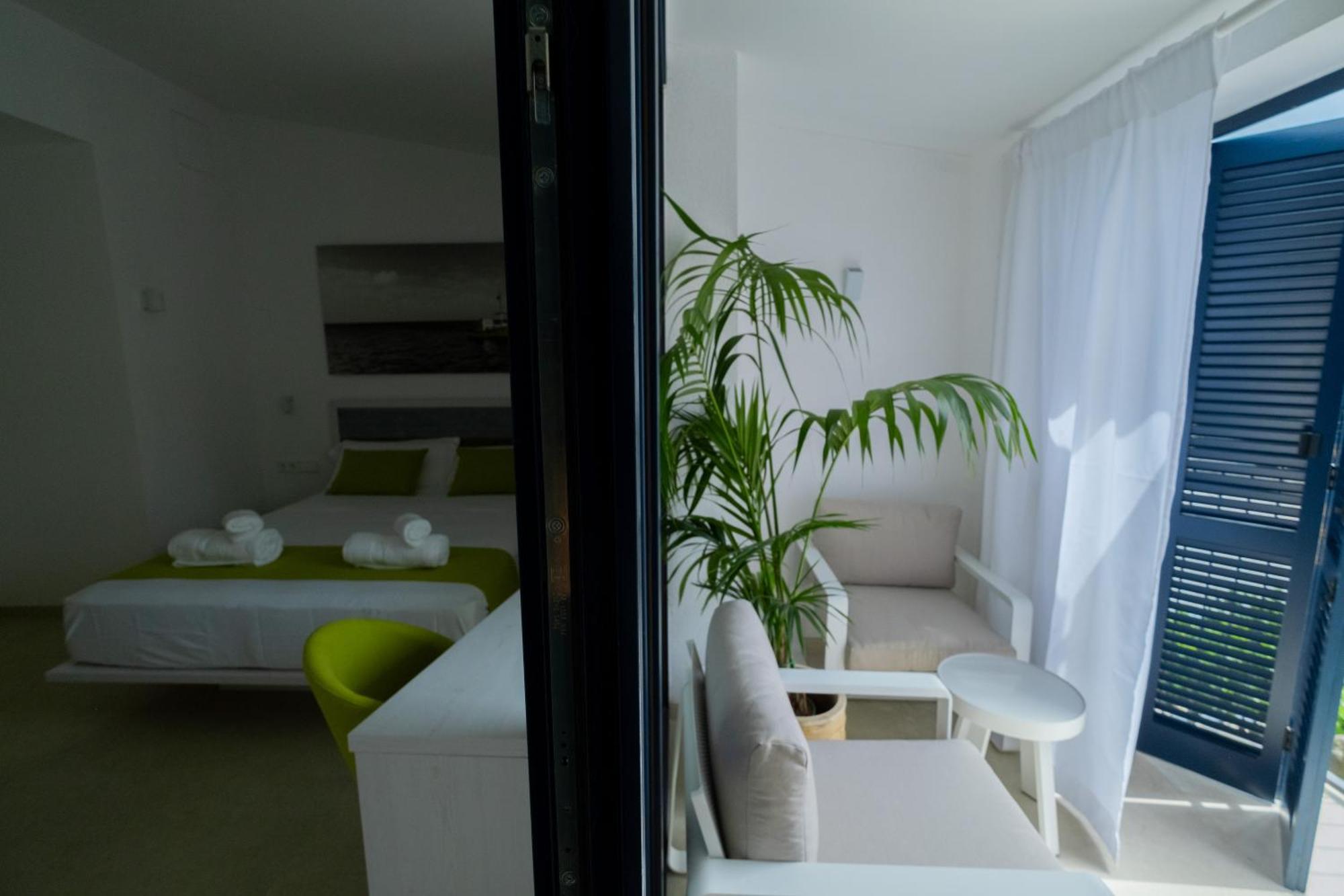 Hotel Boutique Es Blau 卡达克斯 外观 照片