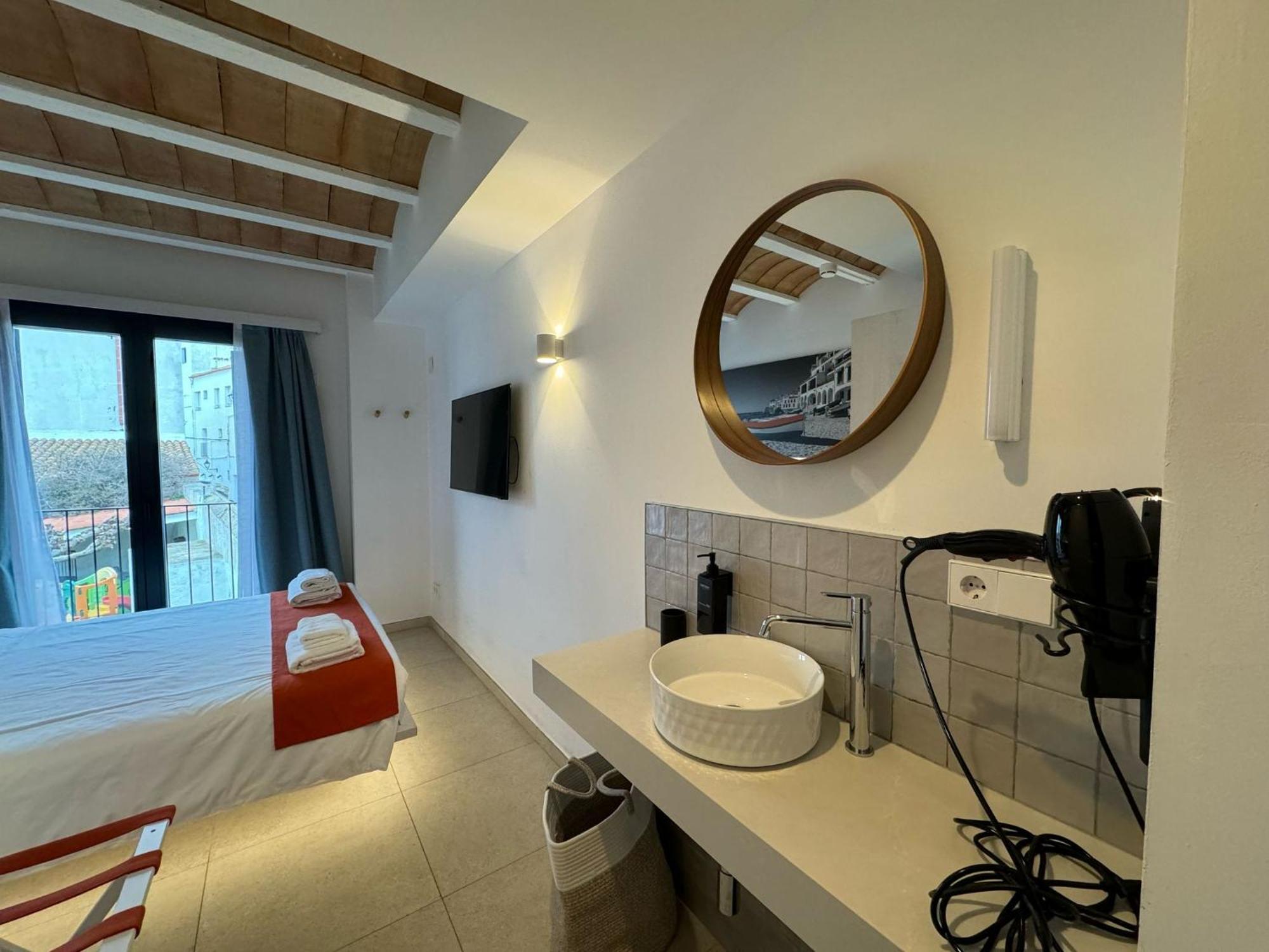 Hotel Boutique Es Blau 卡达克斯 外观 照片
